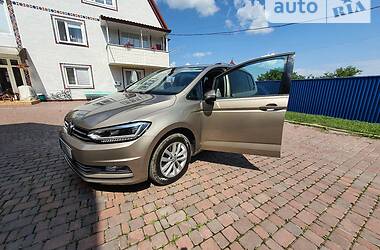 Мінівен Volkswagen Touran 2016 в Кам'янець-Подільському