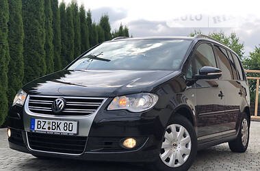 Минивэн Volkswagen Touran 2010 в Самборе