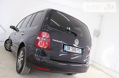 Минивэн Volkswagen Touran 2008 в Трускавце