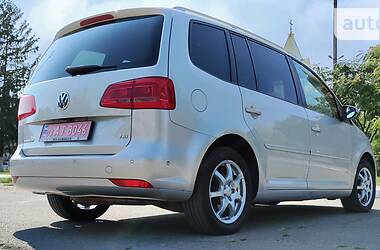 Минивэн Volkswagen Touran 2011 в Одессе