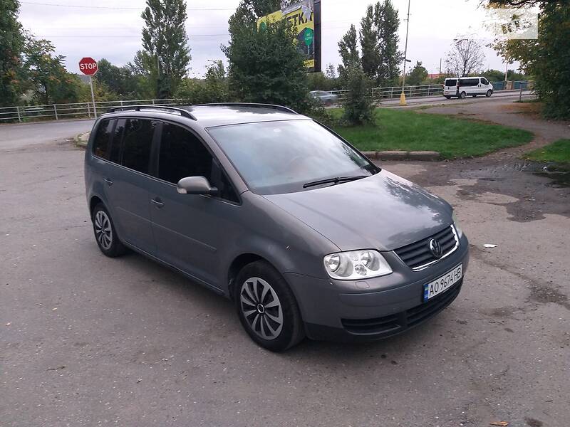 Volkswagen Touran