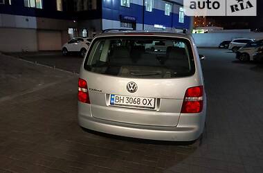 Минивэн Volkswagen Touran 2004 в Одессе