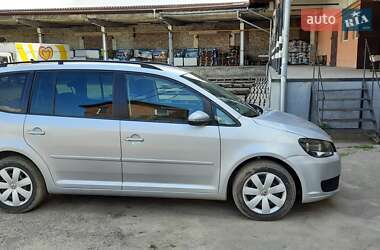 Микровэн Volkswagen Touran 2012 в Львове