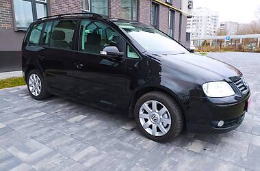 Минивэн Volkswagen Touran 2004 в Львове