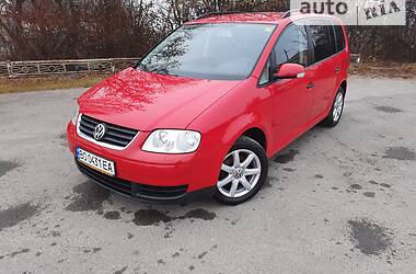 Минивэн Volkswagen Touran 2006 в Бучаче