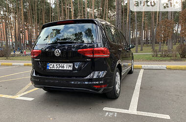 Мікровен Volkswagen Touran 2016 в Києві