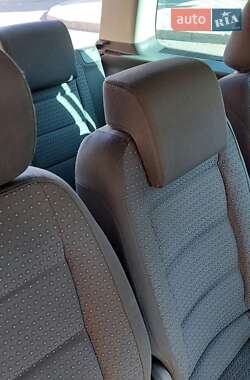 Минивэн Volkswagen Touran 2003 в 