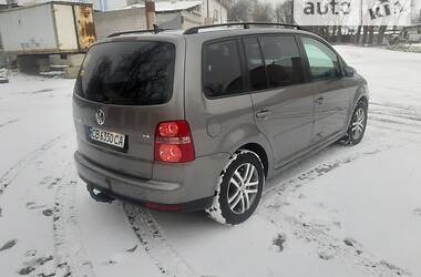 Минивэн Volkswagen Touran 2007 в Броварах