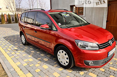 Универсал Volkswagen Touran 2013 в 
