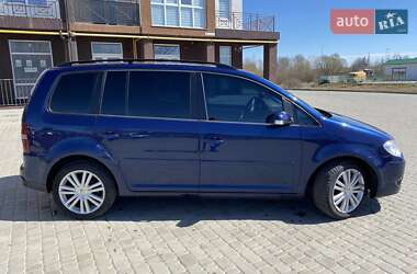 Минивэн Volkswagen Touran 2008 в Ратным