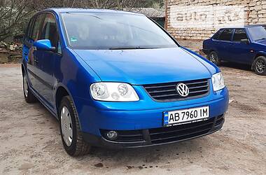 Универсал Volkswagen Touran 2004 в Немирове