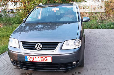 Минивэн Volkswagen Touran 2004 в Ковеле