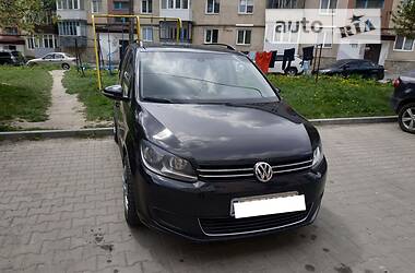 Минивэн Volkswagen Touran 2012 в Мариуполе