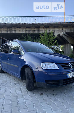 Минивэн Volkswagen Touran 2003 в Дрогобыче