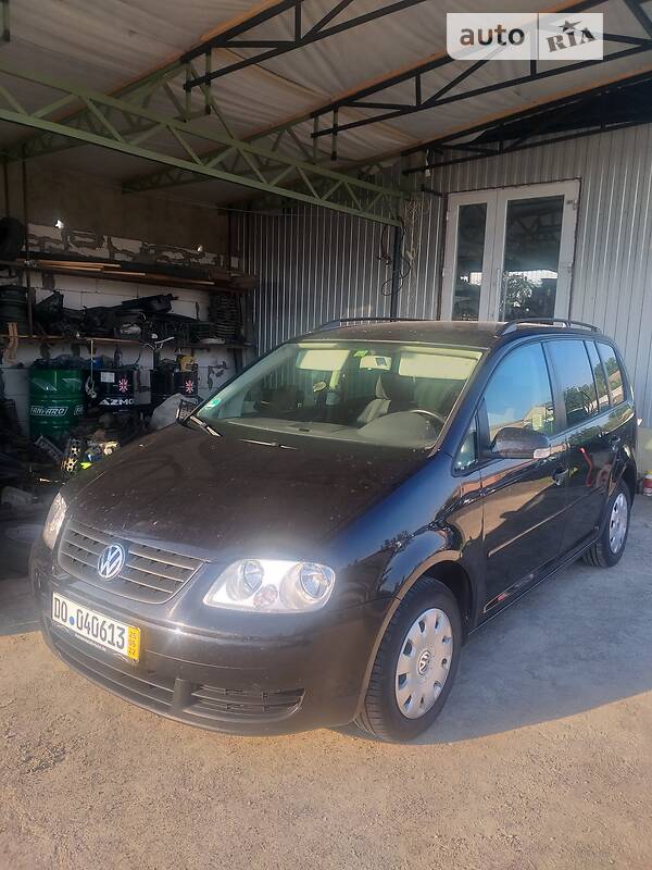 Volkswagen Touran