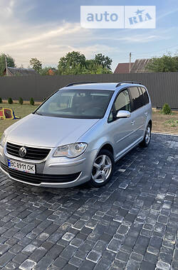 Минивэн Volkswagen Touran 2007 в Самборе