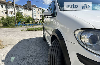 Минивэн Volkswagen Touran 2008 в Хмельницком