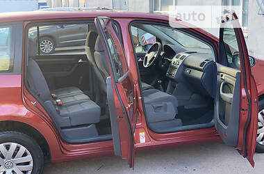 Минивэн Volkswagen Touran 2009 в Киеве