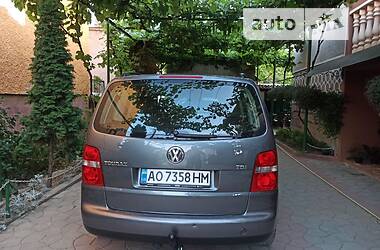 Другие легковые Volkswagen Touran 2004 в Виноградове