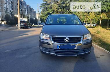 Универсал Volkswagen Touran 2007 в Виннице