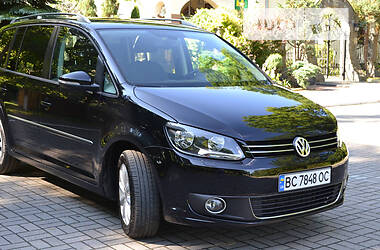 Минивэн Volkswagen Touran 2011 в Дрогобыче