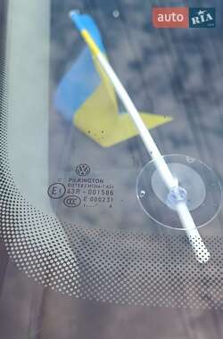 Микровэн Volkswagen Touran 2011 в 
