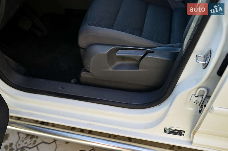 Мікровен Volkswagen Touran 2013 в Ковелі фото 32 Мікровен Volkswagen Touran 2013 в Ковелі