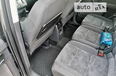 Мінівен Volkswagen Touran 2011 в Луцьку