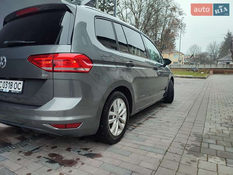 Мікровен Volkswagen Touran 2015 в Львові