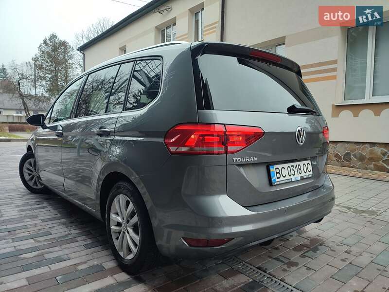 Мікровен Volkswagen Touran 2015 в Львові