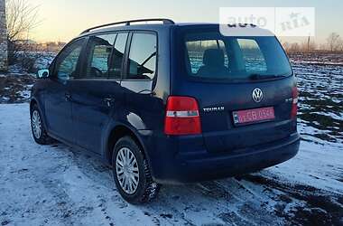 Минивэн Volkswagen Touran 2003 в 