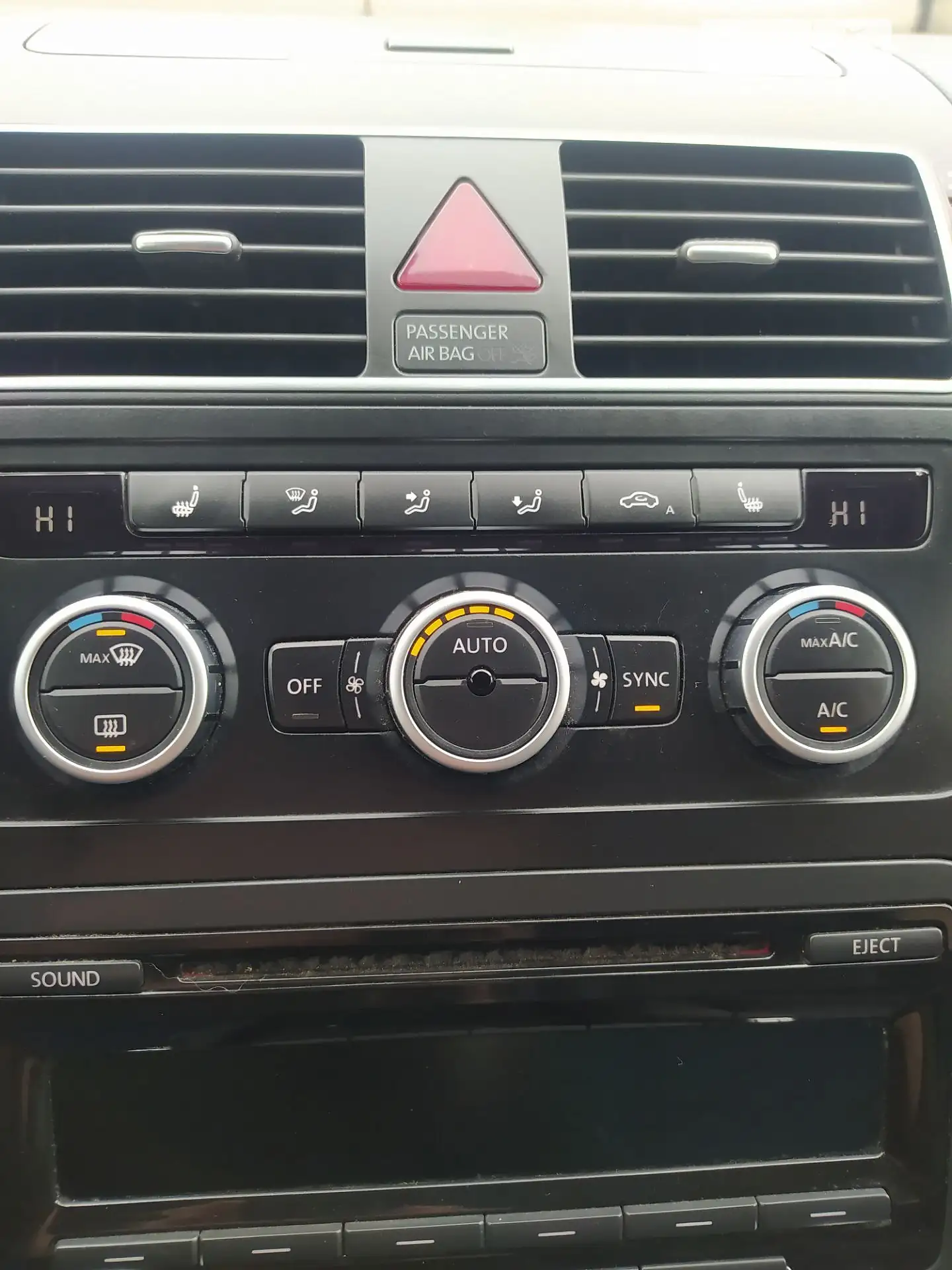 2013 Volkswagen Touran - мініатюра 23