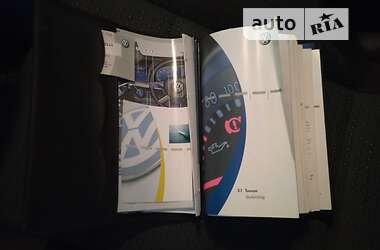 Минивэн Volkswagen Touran 2003 в 