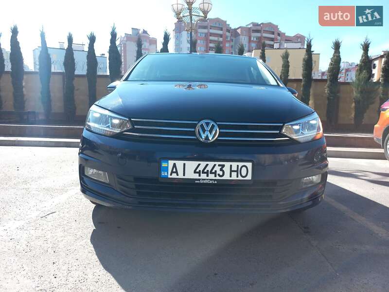 Volkswagen Touran 2016