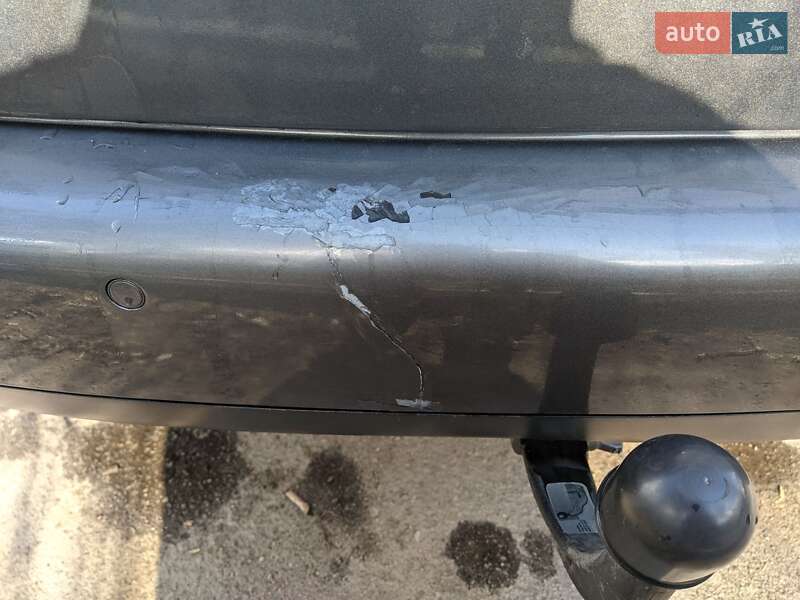 Минивэн Volkswagen Touran 2005 в Сквире