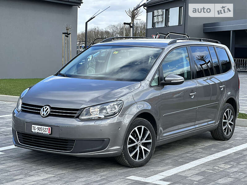 Мікровен Volkswagen Touran 2011 в Луцьку