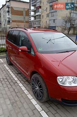 Минивэн Volkswagen Touran 2003 в Староконстантинове