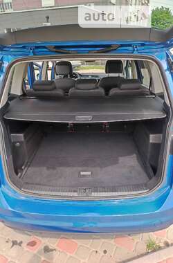 Микровэн Volkswagen Touran 2016 в 