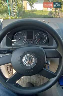 Минивэн Volkswagen Touran 2003 в Белой Церкви