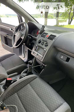 Минивэн Volkswagen Touran 2008 в 