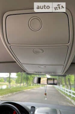 Минивэн Volkswagen Touran 2008 в 