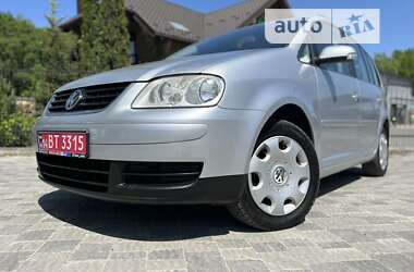 Минивэн Volkswagen Touran 2005 в 