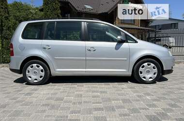 Минивэн Volkswagen Touran 2005 в 