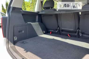 Минивэн Volkswagen Touran 2005 в 