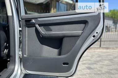 Минивэн Volkswagen Touran 2005 в 
