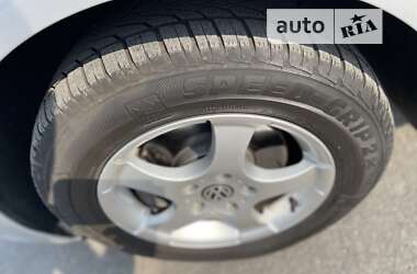 Минивэн Volkswagen Touran 2007 в 