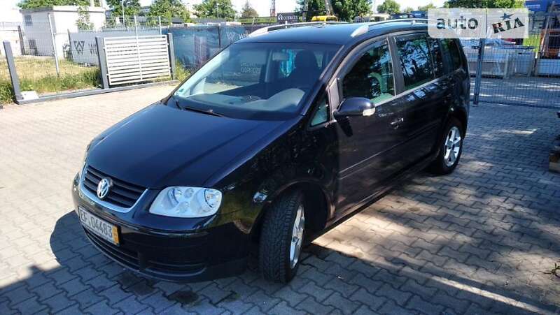 Минивэн Volkswagen Touran 2006 в Хмельницком