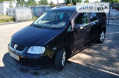 Минивэн Volkswagen Touran 2006 в 