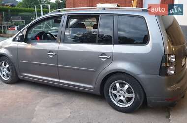 Микровэн Volkswagen Touran 2010 в 
