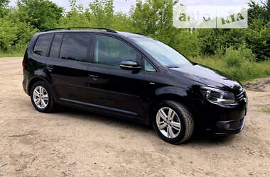 Мікровен Volkswagen Touran 2012 в Самборі